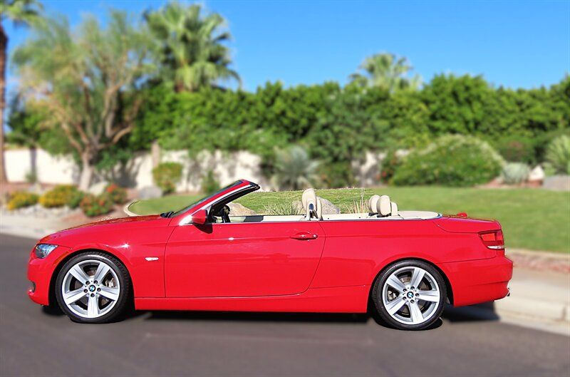 Used 2008 BMW 335i Convertible RWD image 12