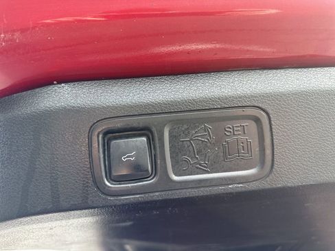 Used 2021 Ford Expedition Max XLT AWD/4WD image 18