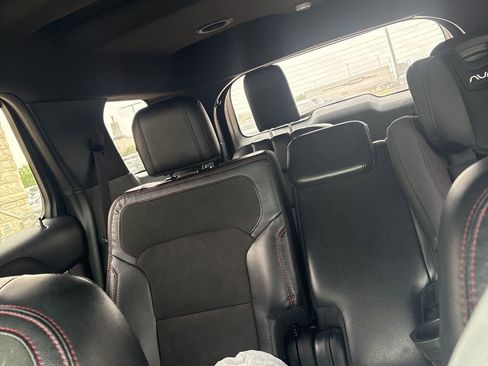 Used 2019 Ford Explorer XLT w/ Equipment Group 202A image 13