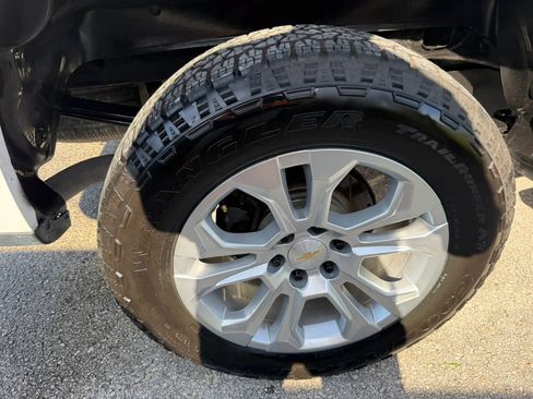 Used 2023 Chevrolet Silverado 1500 RST RWD image 28