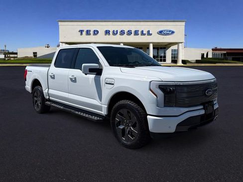 Certified 2022 Ford F150 Lightning Lariat AWD/4WD image 3