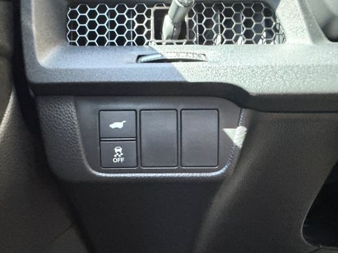 Used 2025 Honda CR-V Sport-L image 29