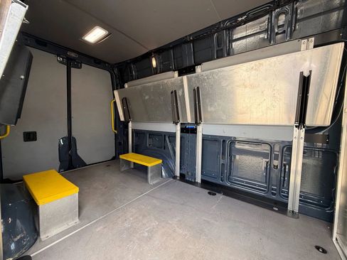 Used 2019 Mercedes-Benz Sprinter 144 image 13