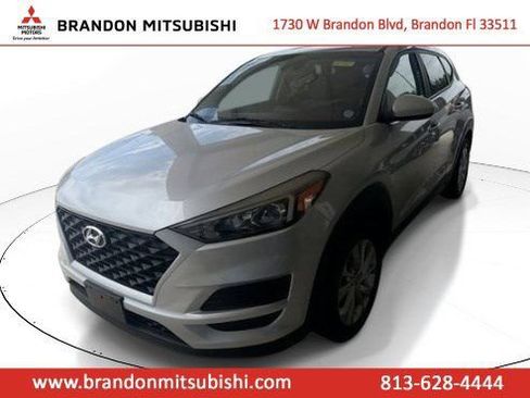 Used 2019 Hyundai Tucson SE AWD/4WD image 2