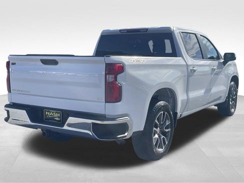 Certified 2024 Chevrolet Silverado 1500 LT image 3