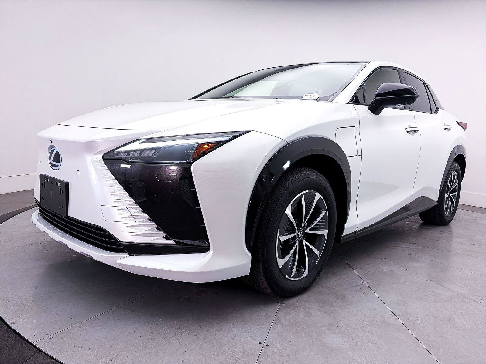 Used 2023 Lexus RZ 450e Premium w/ Technology Package AWD/4WD image 14