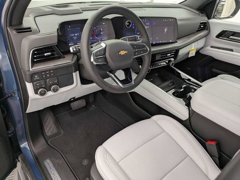 New 2026 Chevrolet Tahoe Premier AWD/4WD image 2