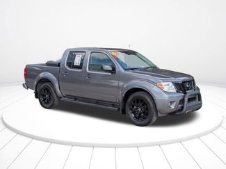Used 2021 Nissan Frontier SV w/ Midnight Edition Floor Mats RWD video 2