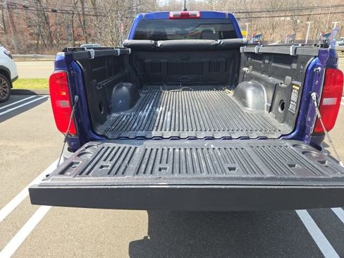 Used 2017 Chevrolet Colorado W/T w/ Custom Special Edition image 11