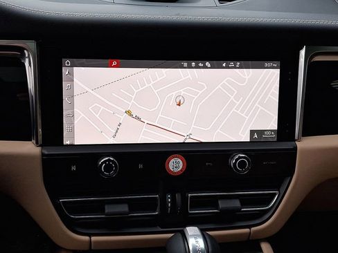 New 2026 Porsche Macan Turbo image 18