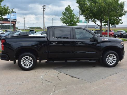 Used 2022 Chevrolet Silverado 1500 RST AWD/4WD image 4