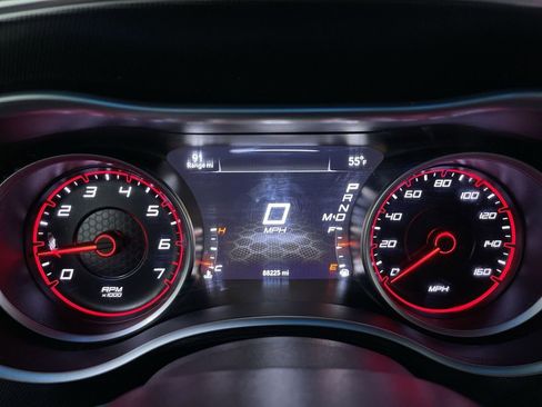 Used 2018 Dodge Charger R/T w/ Plus Group image 19