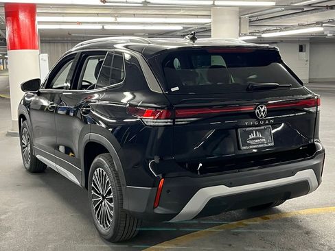 New 2026 Volkswagen Tiguan S AWD/4WD image 5