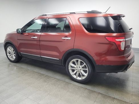 Used 2014 Ford Explorer XLT w/ Equipment Group 202A image 3