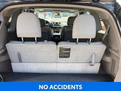 Used 2013 Toyota Highlander Limited AWD/4WD image 14