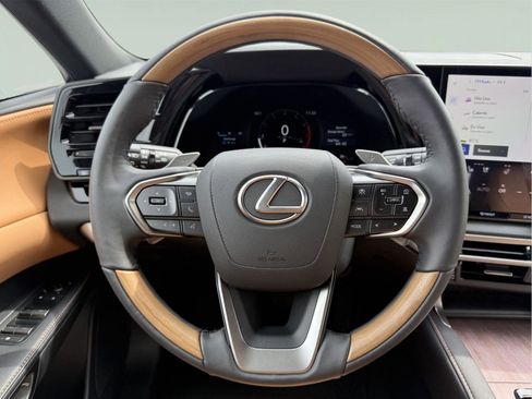 Used 2025 Lexus RX 350 Premium w/ Accessory Package image 12