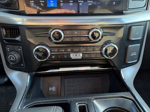Used 2024 Ford F150 Lariat w/ FX4 Off-Road Package image 16