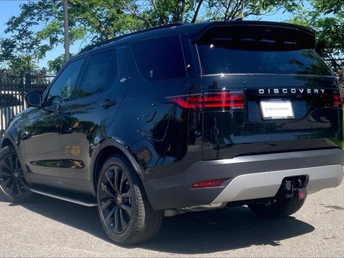 New 2026 Land Rover Discovery S AWD/4WD image 12