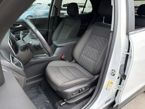Used 2021 Chevrolet Equinox LT AWD/4WD image 29