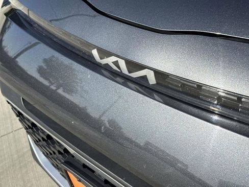 Used 2024 Kia Soul LX w/ Option Group 015 FWD image 25