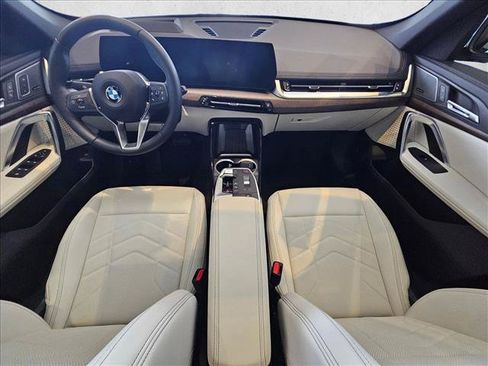 Certified 2026 BMW X1 xDrive28i AWD/4WD image 8