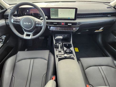 New 2025 Kia K5 EX FWD image 12