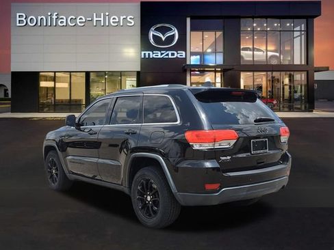 Used 2015 Jeep Grand Cherokee Laredo w/ Quick Order Package 23E AWD/4WD image 3