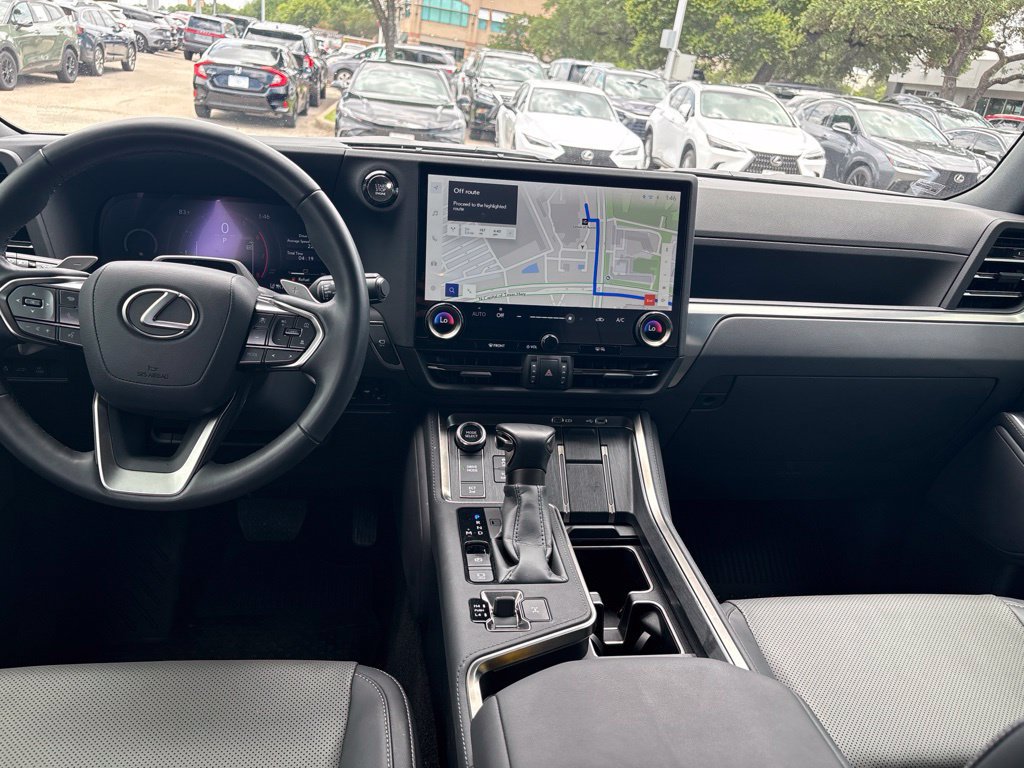 Certified 2025 Lexus GX 550 w/ Cold Area Package AWD/4WD image 19