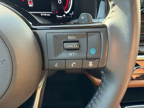 Used 2024 Nissan Pathfinder Platinum AWD/4WD image 25