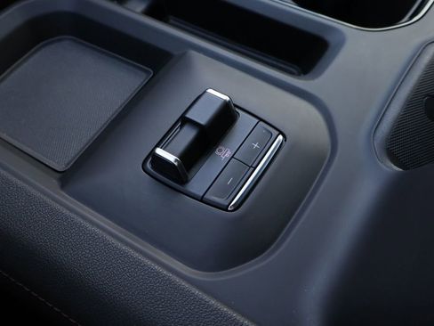 Certified 2024 GMC Sierra 2500 AT4 w/ AT4 Premium Plus Package image 20