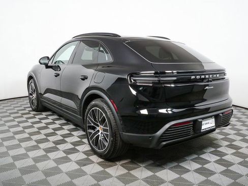 New 2026 Porsche Macan Electric image 3