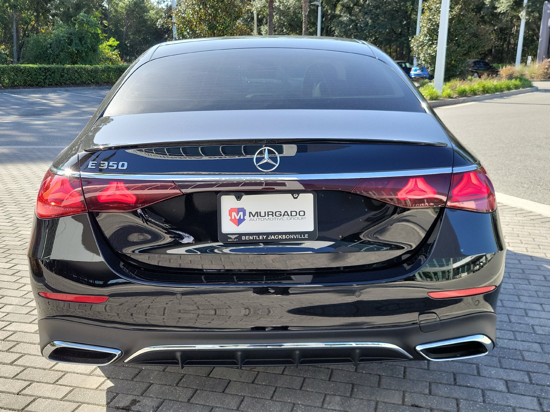 Used 2025 Mercedes-Benz E 350 Sedan w/ Winter Package image 11