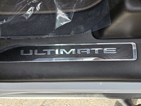 Used 2024 GMC Sierra 2500 Denali Ultimate image 53