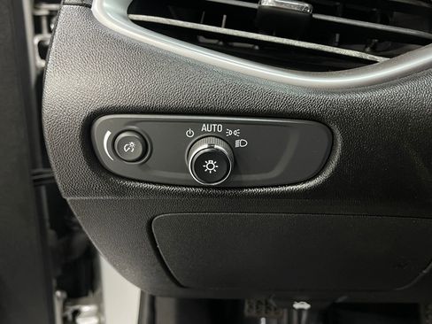 Used 2018 Chevrolet Malibu LS FWD image 20