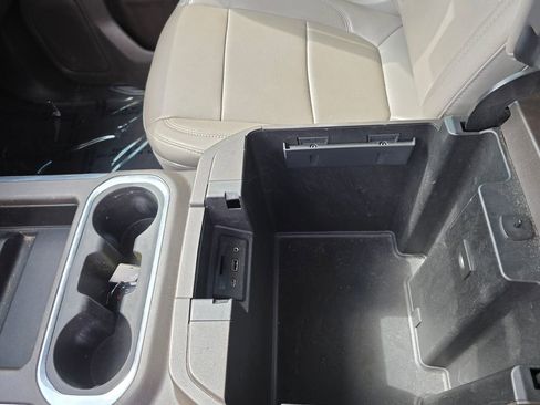 Used 2019 Chevrolet Silverado 1500 LTZ w/ LTZ Plus Package image 28