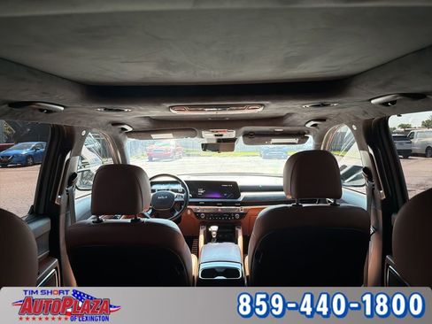 Used 2024 Kia Telluride SX Prestige X-Pro AWD/4WD image 10