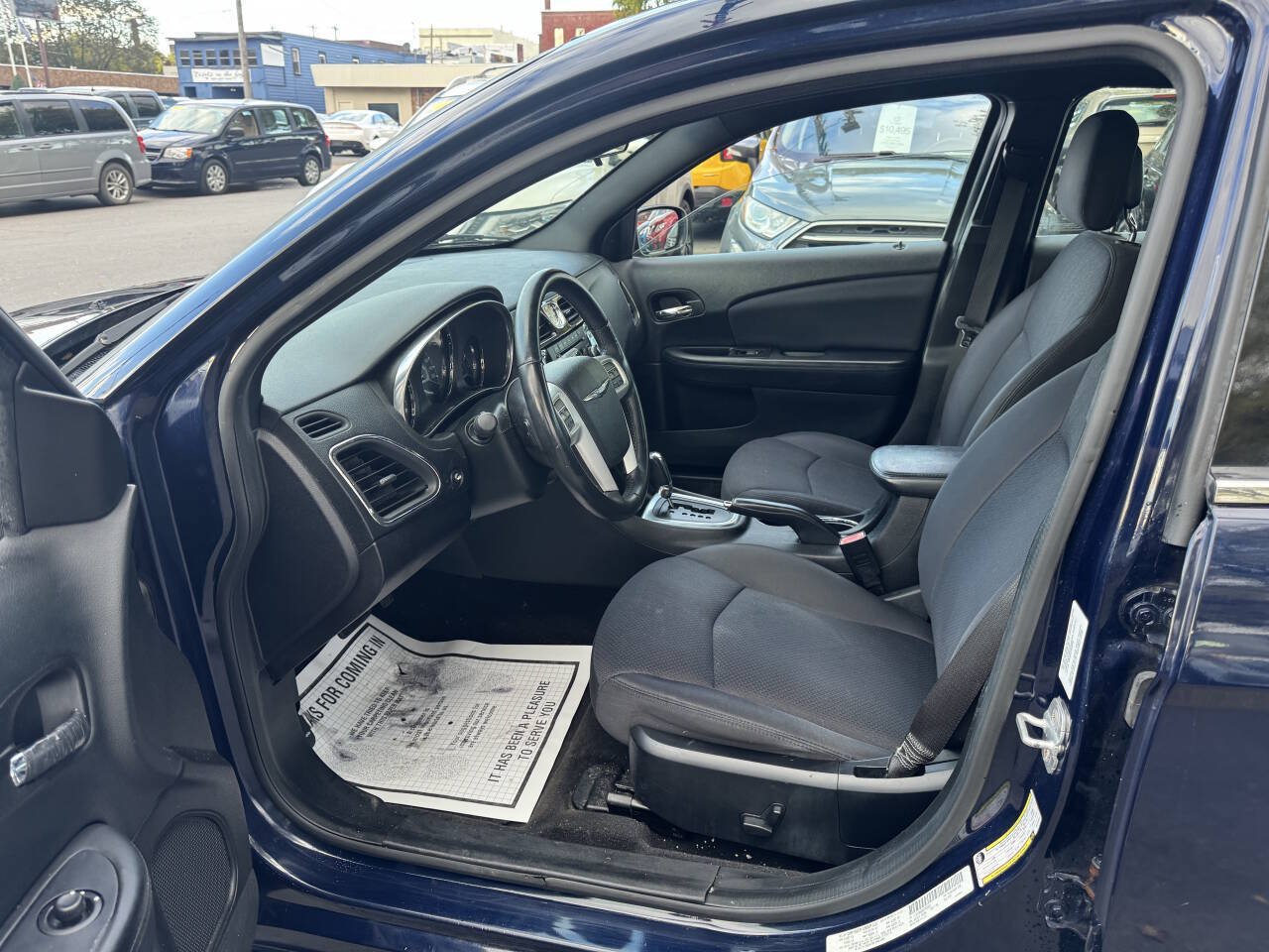 Used 2013 Chrysler 200 Touring FWD image 8
