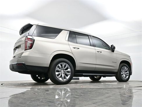 Used 2023 Chevrolet Tahoe LT w/ Luxury Package image 36