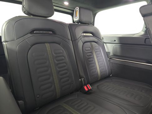 Used 2024 Rivian R1S Adventure AWD/4WD image 22