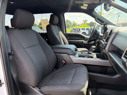 Used 2019 Ford F150 XLT w/ Equipment Group 302A Luxury AWD/4WD image 23