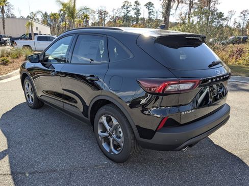 New 2026 Ford Escape ST-Line w/ Tech Pack #1 image 7