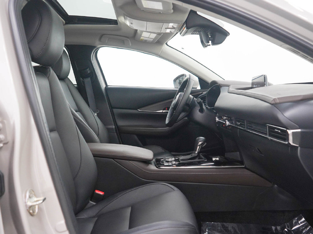 Used 2024 MAZDA CX-30 AWD 2.5 S w/ Premium Package image 13