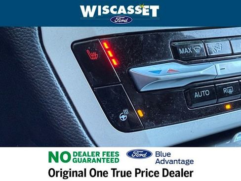 Certified 2022 Ford Explorer XLT w/ Equipment Group 202A image 13