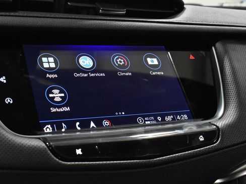 Used 2025 Cadillac XT5 Premium Luxury w/ Technology Package AWD/4WD image 9