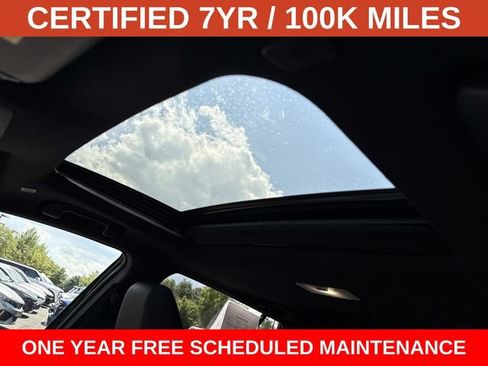 Used 2023 Toyota Corolla Cross AWD Hybrid w/ Convenience Package image 16