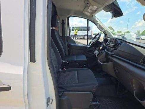 Used 2024 Ford Transit 250 Low Roof w/ Exterior Upgrade Package RWD image 17
