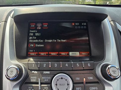Used 2010 GMC Terrain SLT FWD image 22
