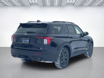 New 2026 Ford Explorer ST w/ Sun And Sound Package