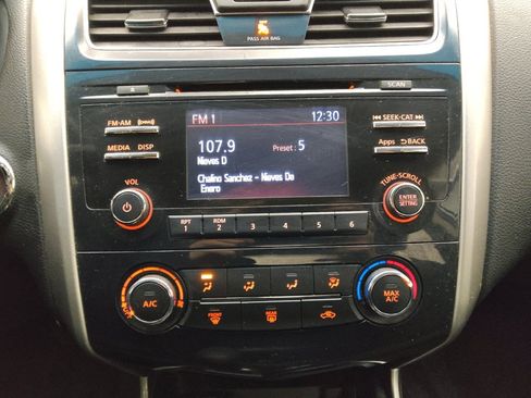 Used 2015 Nissan Altima 2.5 S w/ Power Driver Seat Package image 25