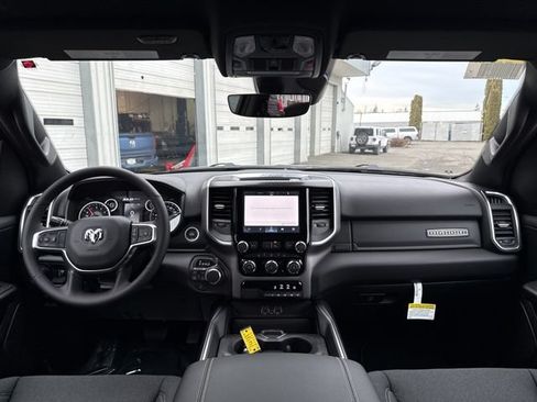 New 2026 RAM 1500 Big Horn w/ Night Edition AWD/4WD image 10